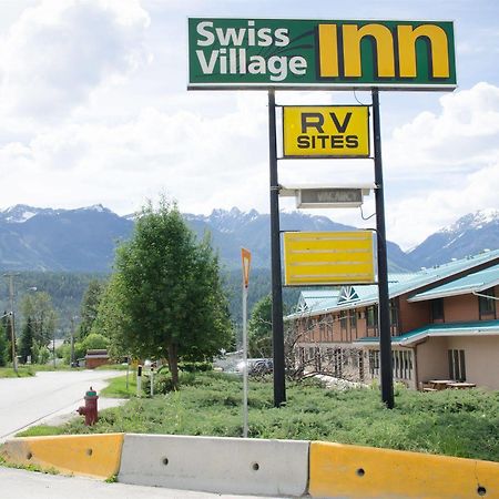 Swiss Village Inn Golden Exterior foto